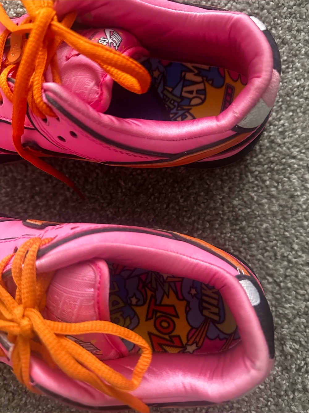 Nike SB Dunk Low The Powerpuff Girls - Picture 3 of 12
